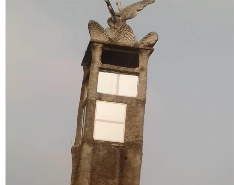 Moyamba Road and Clock Tower in Limbo                                                …residents vent out frustration stalling projects