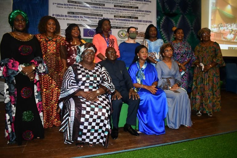 First Lady Chants Down Pulling Down Syndrome