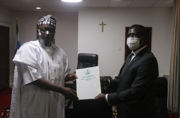 Nigeria High Commissioner Presents Credential to Foreign Affairs Minister