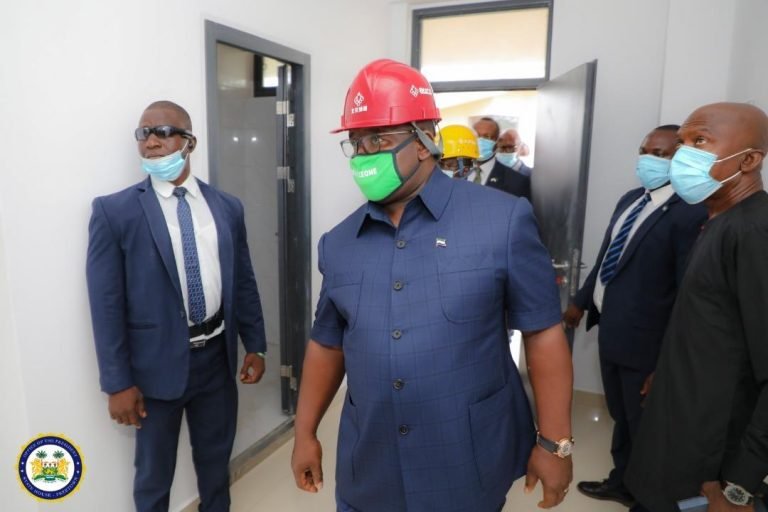 President Bio Inspects Work on the Myohaung Officers’ Mess and Single Officers’ Quarters for the Military