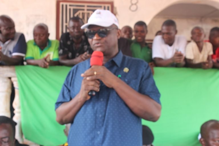 Deputy Trade Minister Schools Traders on MUNAFA Fund, Delay in Shipment of Goods