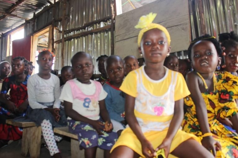 Kilan Koulu Commemorates the Day of the African Child in Mabrown