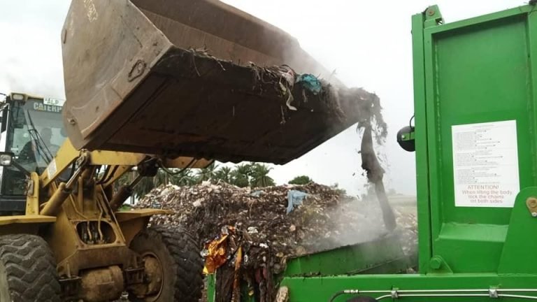 BO CITY COUNCIL CLEANS DRAINAGES