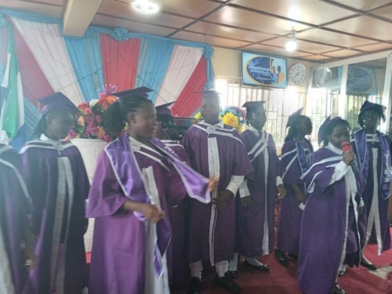 Triumphant International elementary school observes graduation ceremony