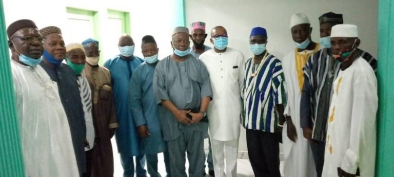 VP JULDEH JALLOH  MEETS KAMBIA TRADITIONAL LEADERS