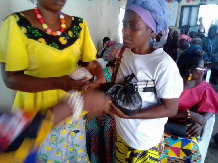 Mount Zion Church Feeds the Poor in Bo