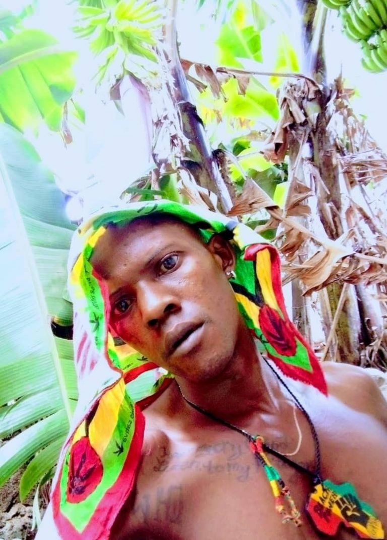 Bone Na Throat Calls on Old Artists to Step Down for New Artists