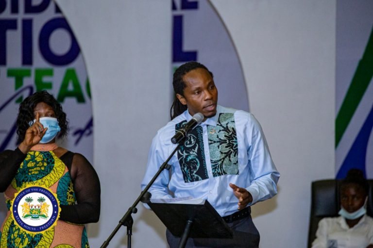 MINISTER OF EDUCATION LAUNCHES TRAINING GUIDE TO SCHOOLS MANAGEMENT COMMITTEES