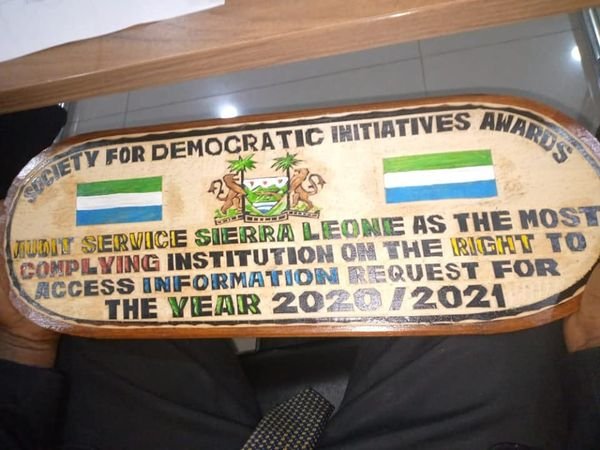 Audit Service Sierra Leone Receives Award from Society for Democratic Initiatives