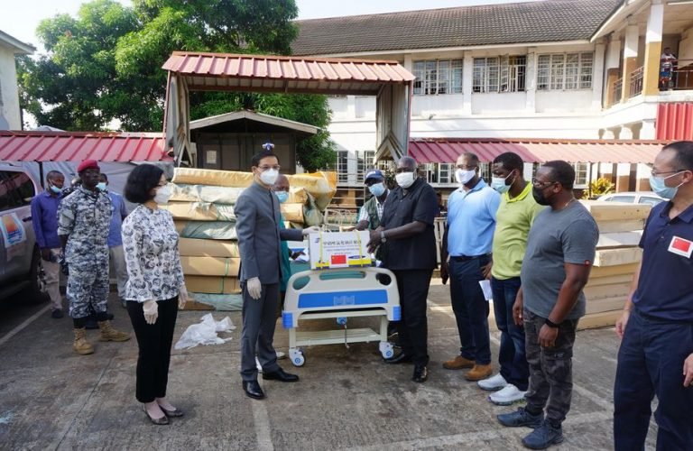 Chinese Embassy Responds to Wellington fire Disaster Victims