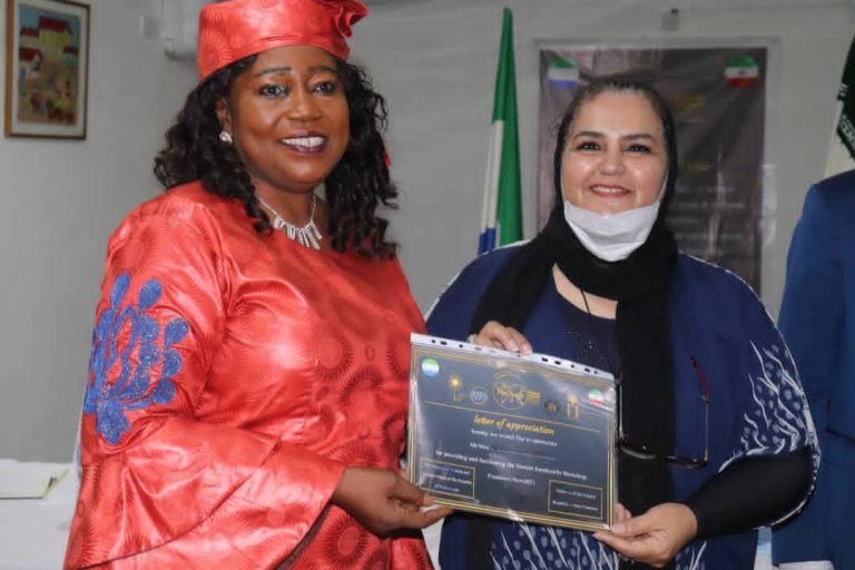 Tourism Ministry, Iranian Embassy complete 10-Day Training of Trainers on Handicraft