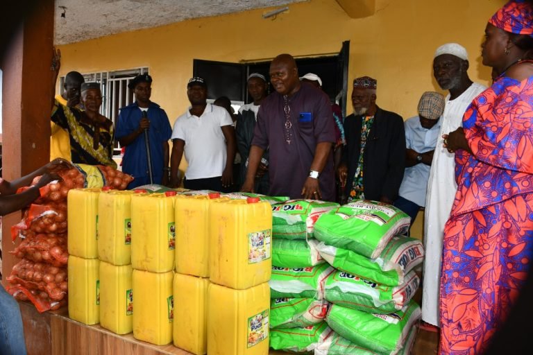 Leone Rock Metal Group Doles Out Christmas Goodies to Operational Communities