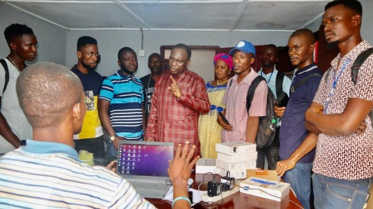 Minister of Planning Entreats Communities on the Importance of the Mid-Term Census