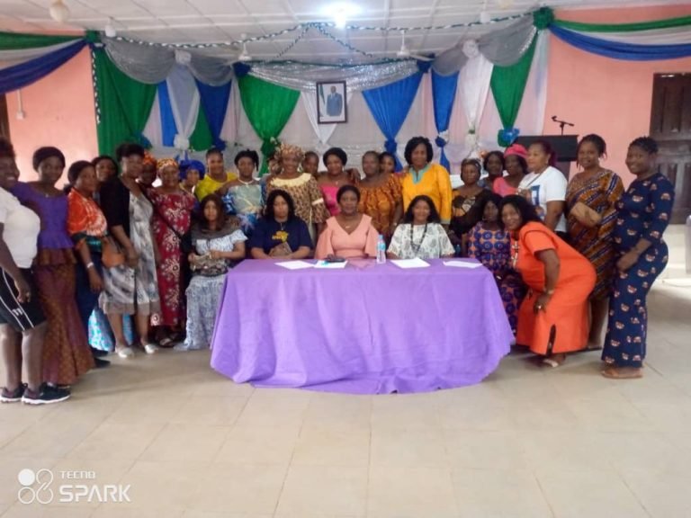 Over Befitting Burial of 6 Police Officers…IGP`s Wife Engages Police Mammy Queens