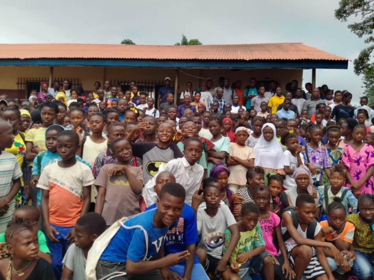100% turnout… Magburaka Parents Call for Continuity, Expansion of President Bio’s Summer School