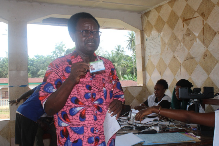 Former Vice President Promises to Support President Bio in 2023 Elections