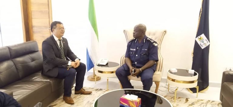 Chinese Embassy Charge’ D’affaires holds talks with IGP on capacity building for SLP