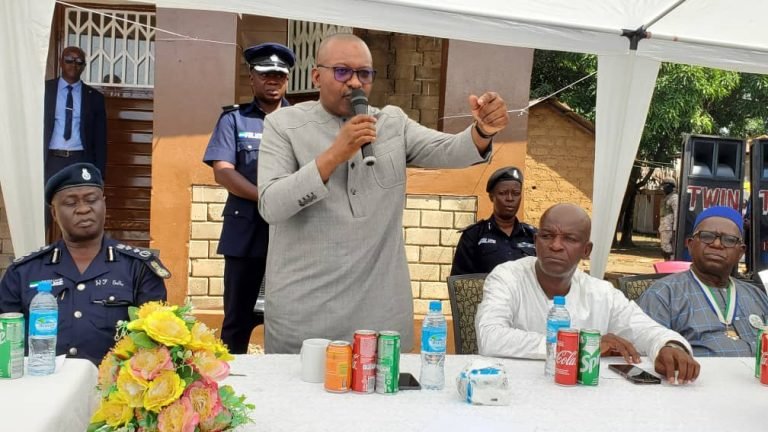 ‘SALONE’ POLICE  TO ENJOY 100% SALARY INCREMENT  IN 2023-VP Jalloh Assures