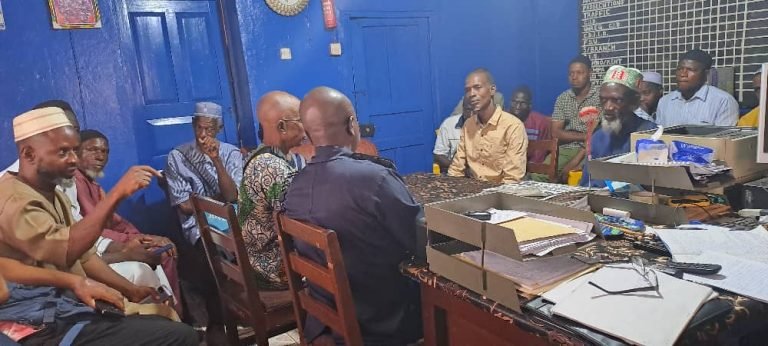 Fullah Committee Visits LUC Waterloo