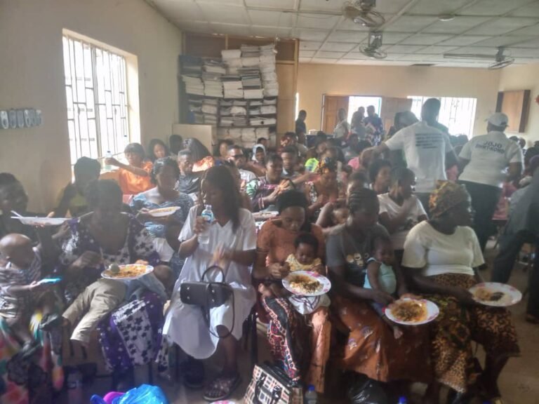 DHMT Kono Celebrates World Breastfeeding Week