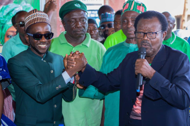 After Bringing Tap Water To Jimmy Bagbo…Former Vp Victor Foh Eulogises Information Minister