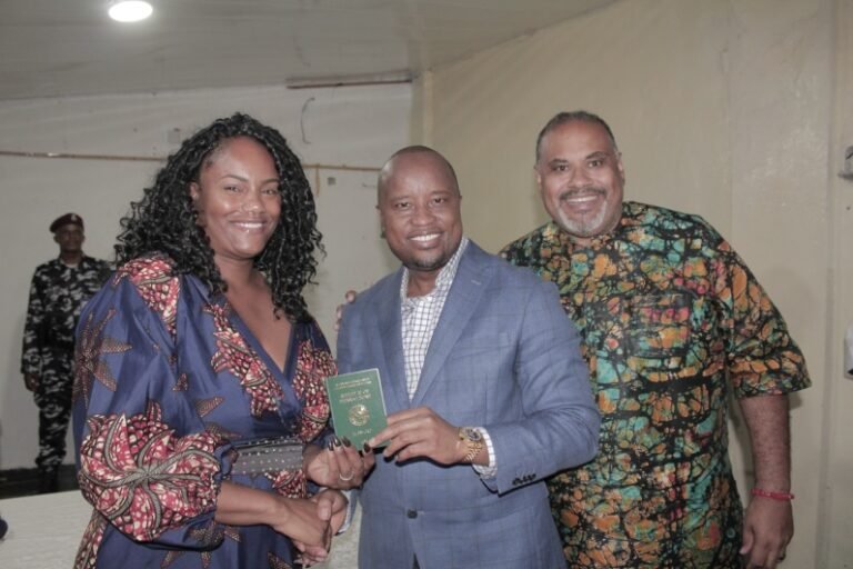 52 African-Americans Receive Sierra Leonean Passports
