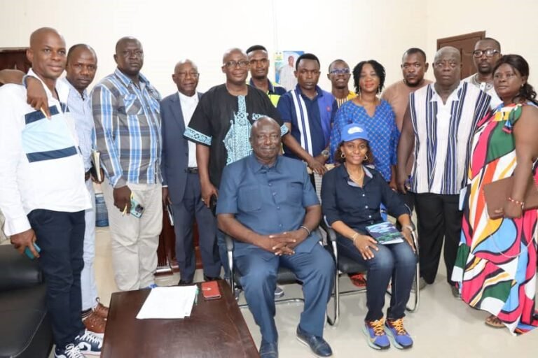 Tourism Ministry Tour Bush Garden Amusement Park & Resort