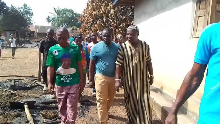 MP ALI BAYOH OFFERS EMERGENCY HELP TO FIRE VICTIMS IN KENEMA