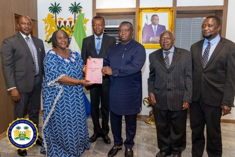 Pres. Bio Receives Tribunal Report on Former Auditor-General