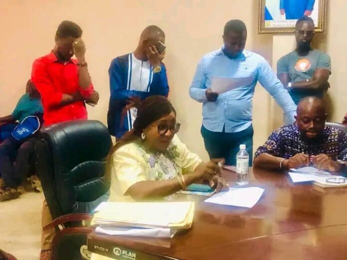 WhatsApp Image 2025-03-05 at 16.24.18