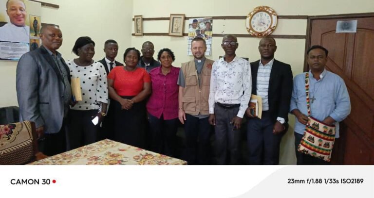 Family Support Unit and Don Bosco Fambul Collaborate to Address Child Shelter