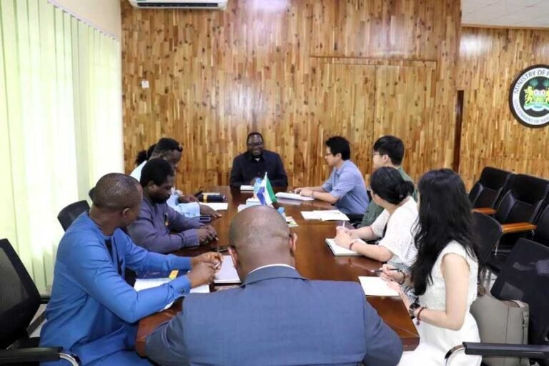 Exim Bank of China Delegation Meets with Minister of Finance