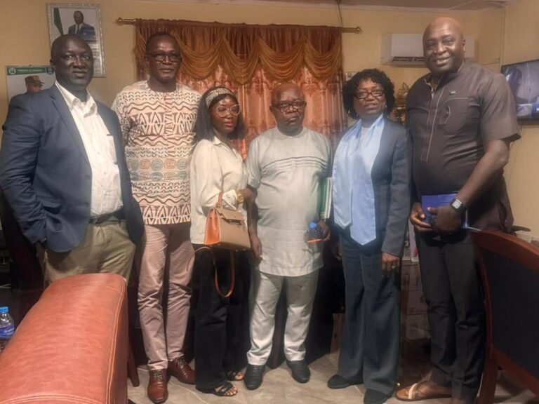 In High-Level Meeting with SLFA Transition Committee…  Sports Minister Welcomes Efforts of Accountability