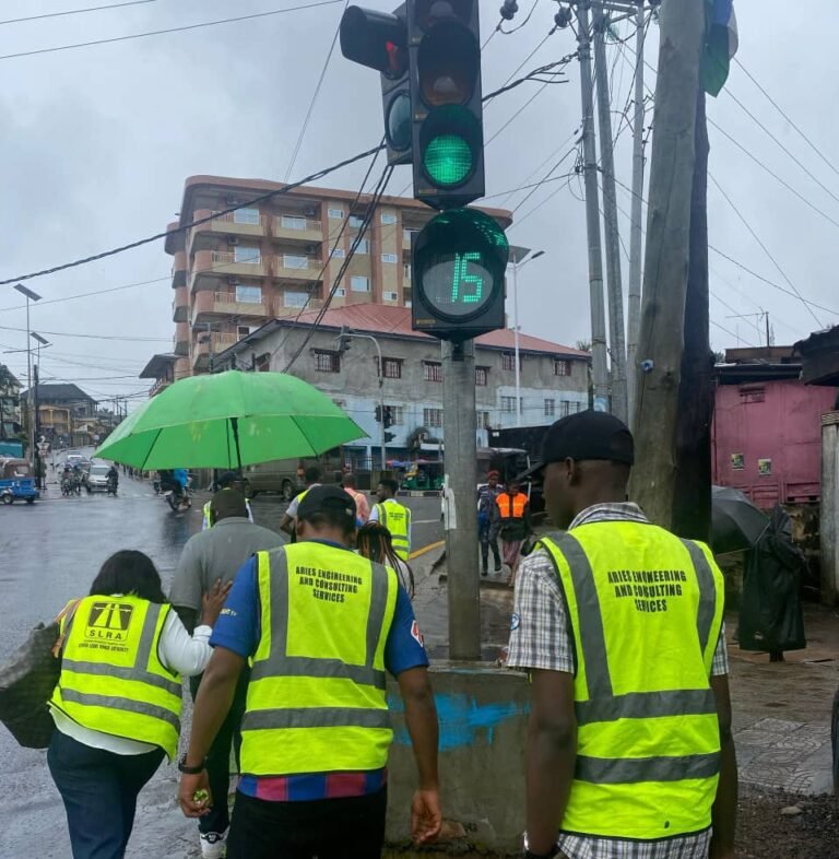 Ahead of Handing Over Ceremony… Ministry of Transport and Aviation, Sierra Leone Road Authority and Consultant Conduct Joint Traffic Signal Assessment
