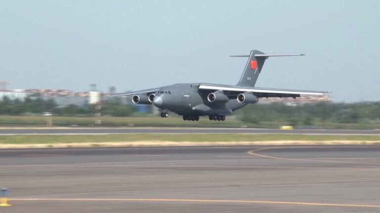 Remains of 30 Chinese Martyrs in Korean War returned Home from ROK