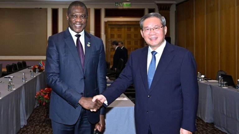 Premier Li: China Pledges to Deepen Cooperation with South Africa