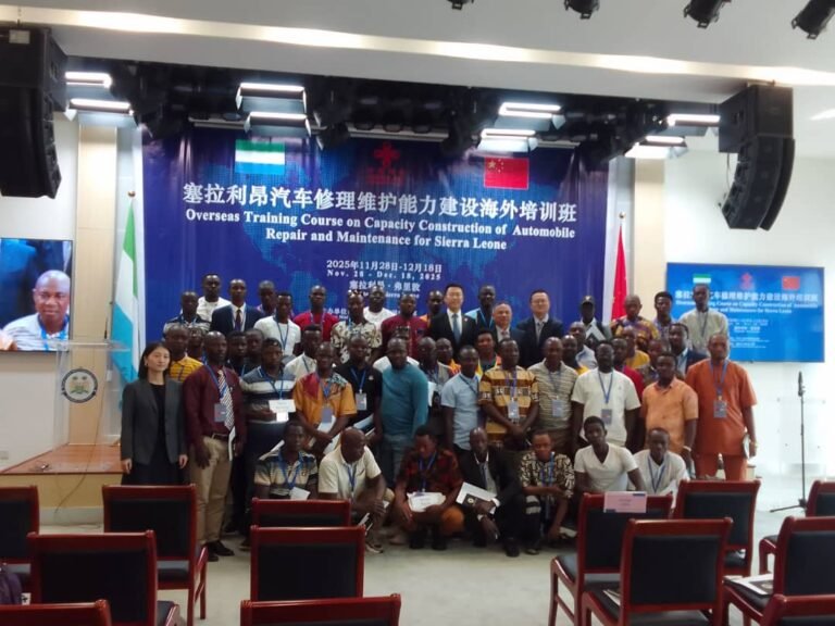China Aid Launches Training Program on Automobile Repair and Maintenance in Sierra Leone