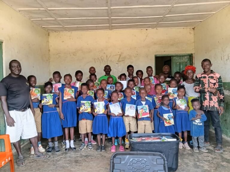 Philanthropist and Girl-Child Education Advocate Donates NLe 10,000 To Royal Brains Academy